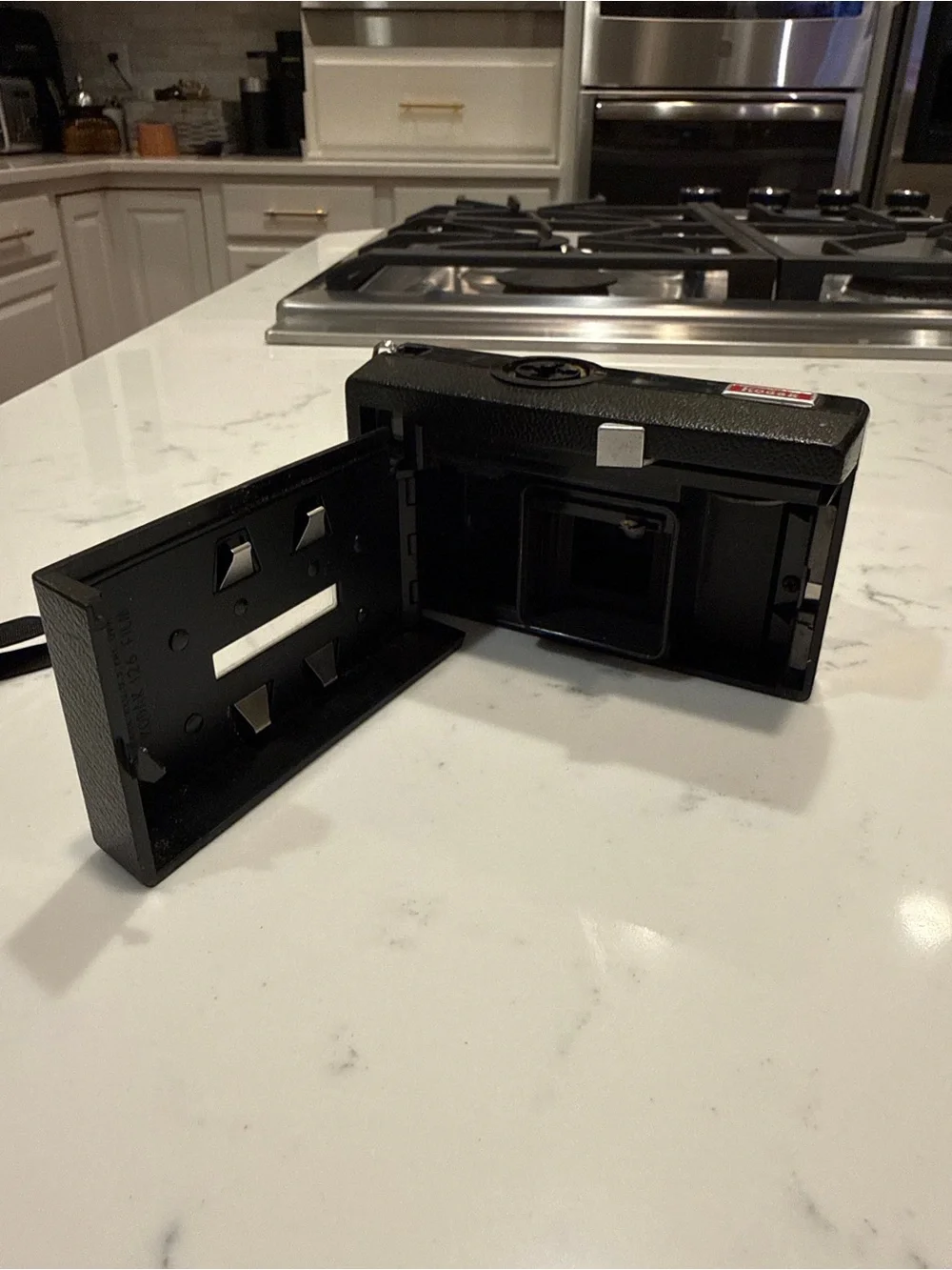 Vtg. Kodak Instamatic 314 Camera 126 Film Retro Photography Display Collectible